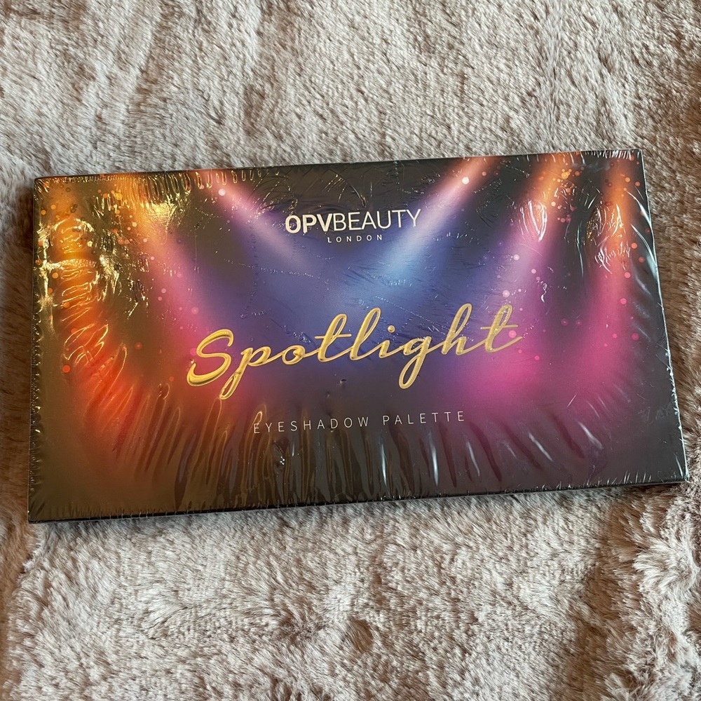 2 for $30 - OPV Beauty - BNIP Spotlight Eyeshadow Palette